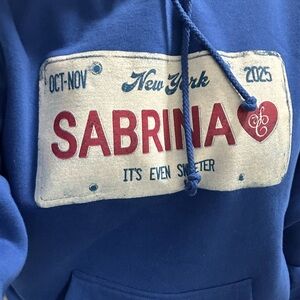 Short n Sweet Sabrina Carpenter NYC Tour Hoodie XL